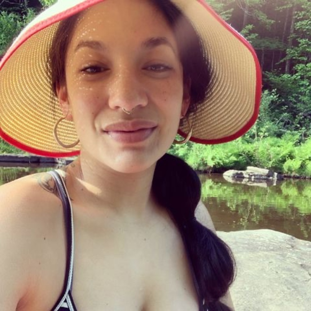 Meet your Posher, Rosalie